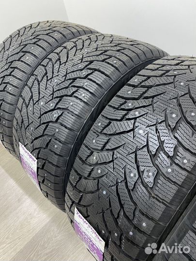 Tourador Ice Star TSW1 275/40 R18 и 245/45 R18 103T