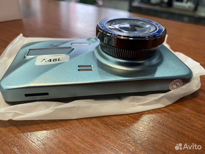 Видео регистратор с 2 камерами