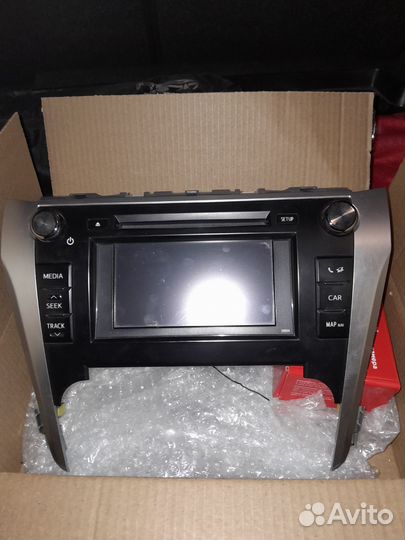 Магнитола на toyota camry 50