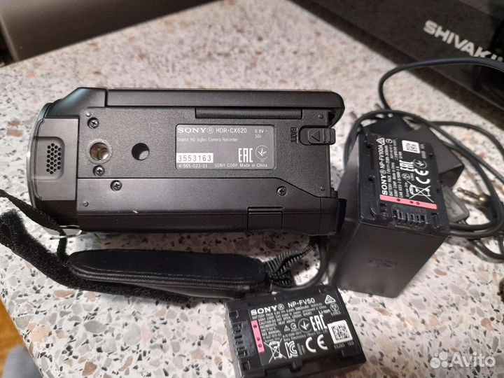 Видеокамера sony