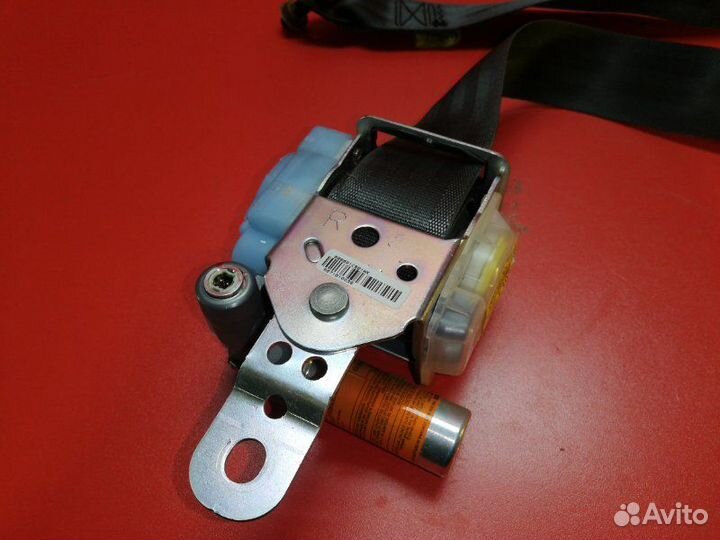 Ремень безопасности передний правый Hyundai Getz