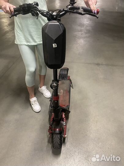 Самокат полноприводный Kugoo G1