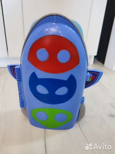 Герой в маске