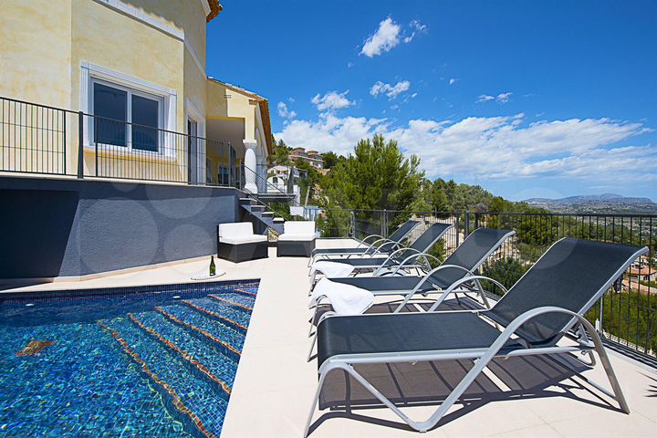 Дом 448 м² (Испания)