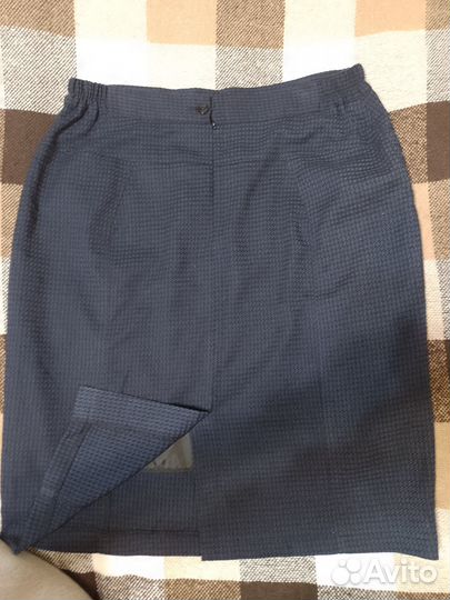Юбки женская, новые, 50-52 размер