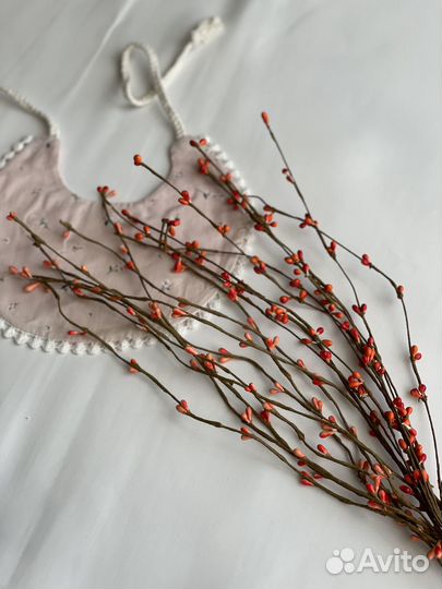 Искуственные веточки с почками