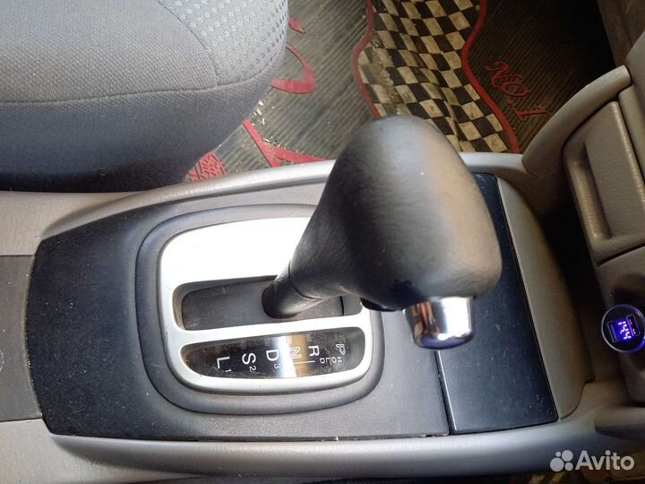 Мазда 3 (фамили) 2002год