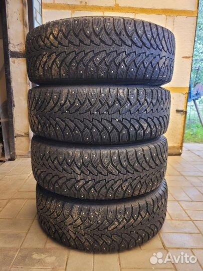 Nordman Nordman 4 215/65 R16