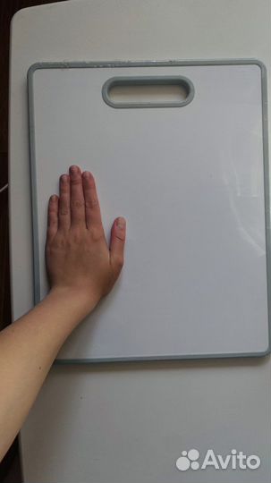 Доска разделочная пластик