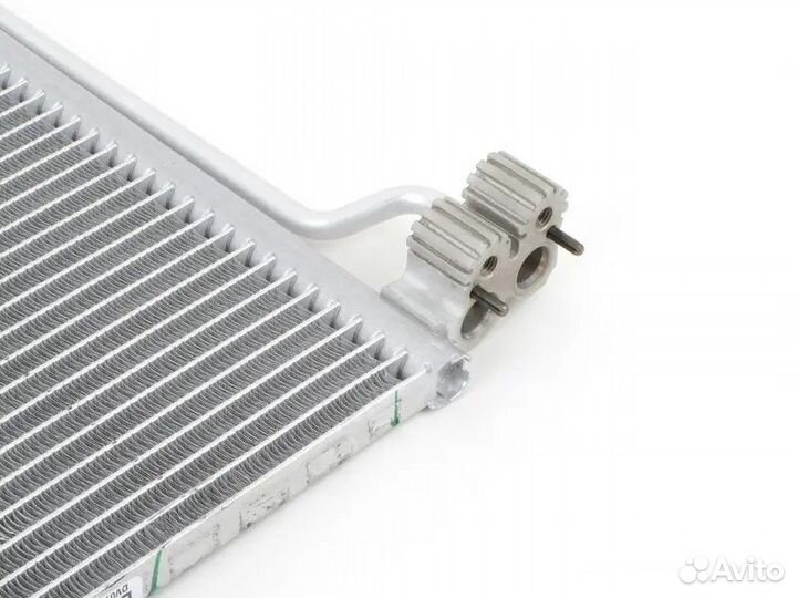 Радиатор кондиционера BMW X5M X6M F15 F16