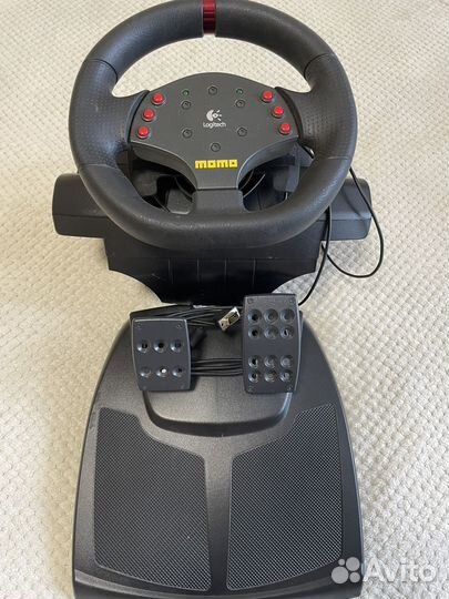 Игровой руль logitech momo racing