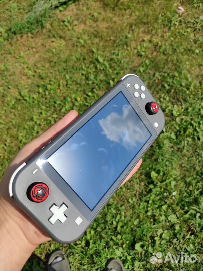 Nintendo switch lite с играми