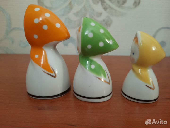 Статуэтки фарфоровые 