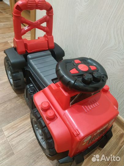 Машинка каталка