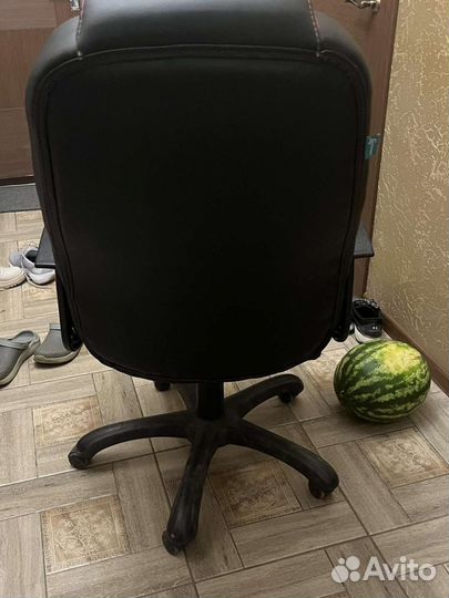 Компьютерный стул бу