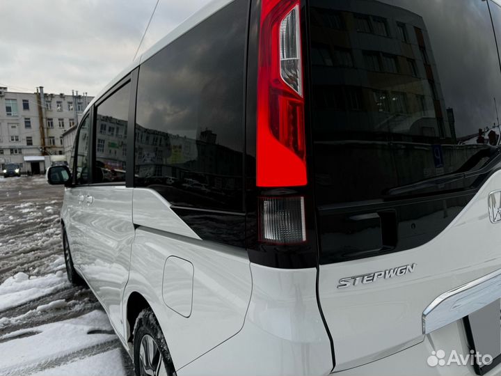 Honda Stepwgn 1.5 CVT, 2016, 44 000 км