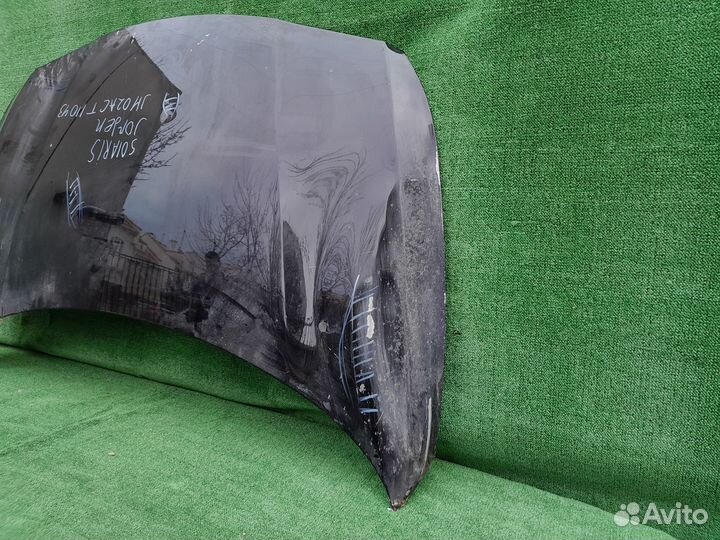 Капот на Hyundai Solaris