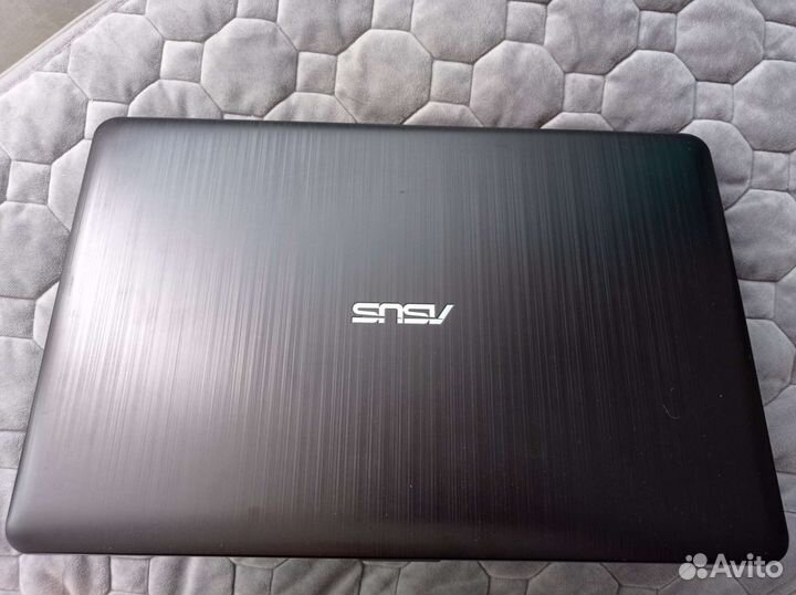 Ноутбук Asus