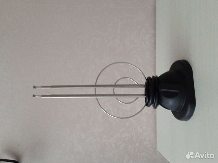 Антена для старых телевизоров (коллекционное)