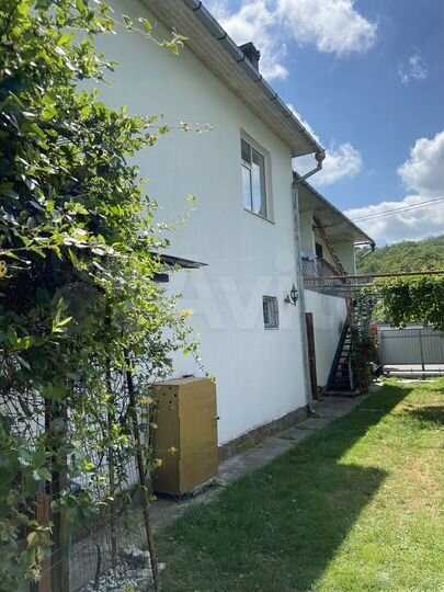 Комната 15 м² в 4-к., 1/2 эт.