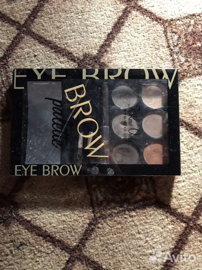 Палитра теней для бровей