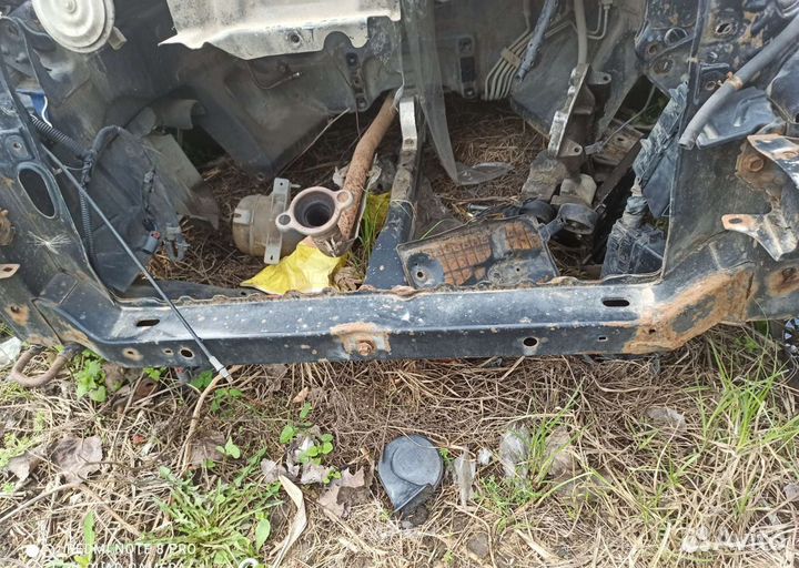 Передняя панель Nissan March K11