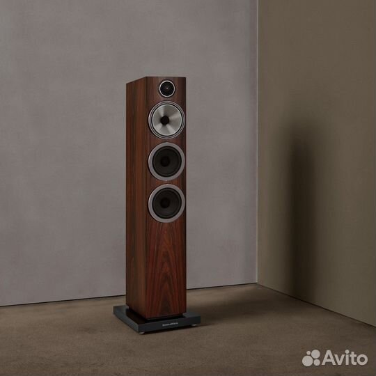 Bowers Wilkins 704 S3 Mocha