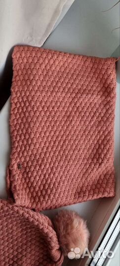 Женский комплект шапку и снуд