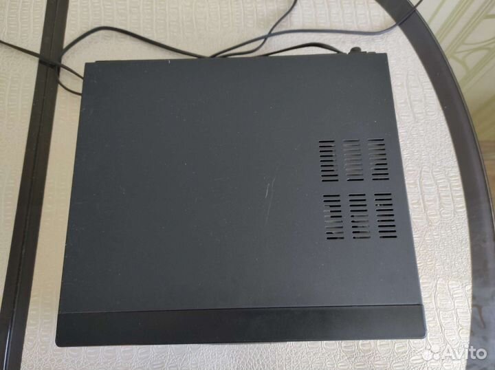 Видеомагнитофон panasonic