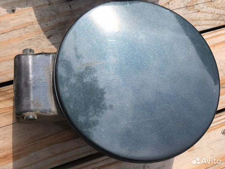 Лючок бензобака пассат б5