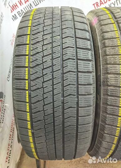 Bridgestone Blizzak VRX2 235/50 R18 97H