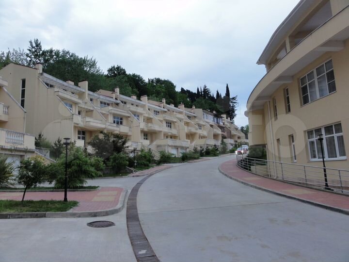 5-к. квартира, 212 м², 4/8 эт.