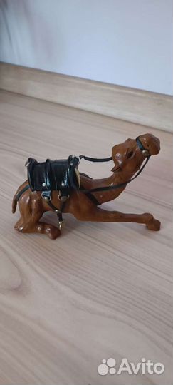 Верблюд из кожи