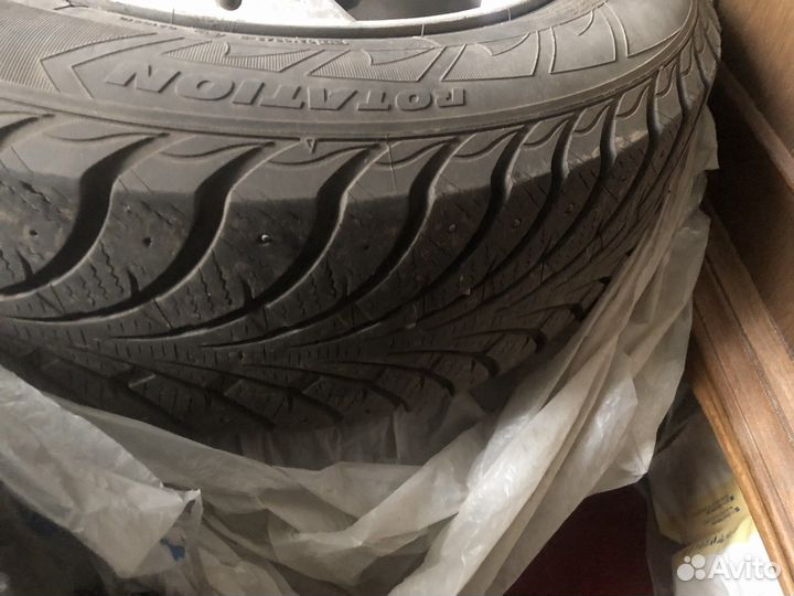 Goodyear UltraGrip 500 195/65 R15