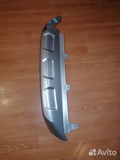 Накладка переднего бампера на LADA granta cross