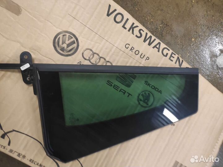 Стекло задней левой двери Tiguan 2 5NA845213L