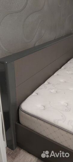 Кровать двухспальная с матрасом 180 200 бу
