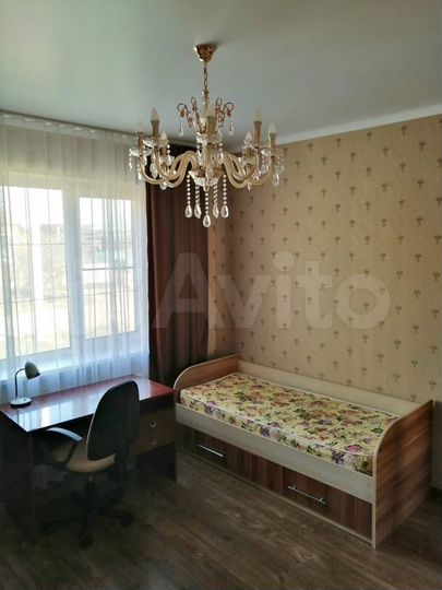 Дом 170 м² на участке 7 сот.