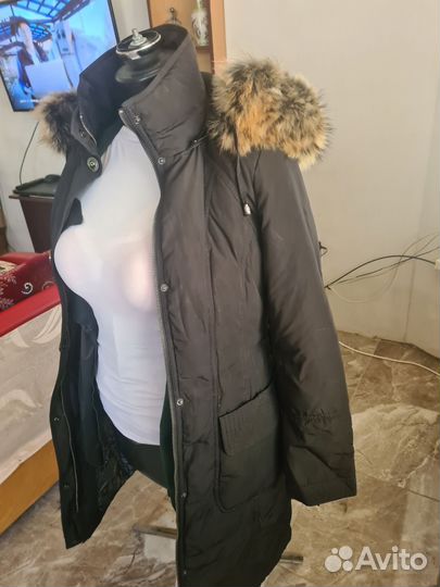 Пуховик женский