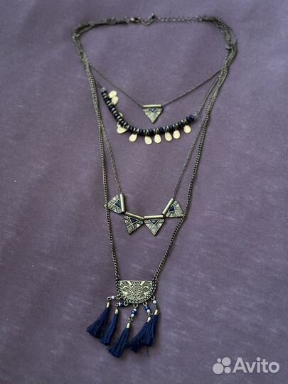 Колье, шейное украшение, ожерелье, подвеска