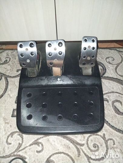 Руль Logitech g27