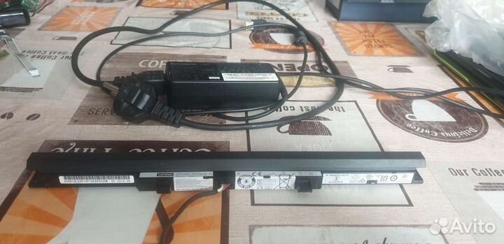 Зарядка оригинал в сеть lenovo в отл сост