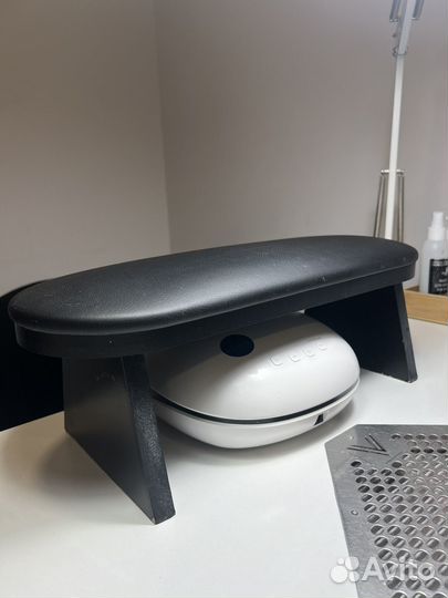 Подставка под руку для маникюра