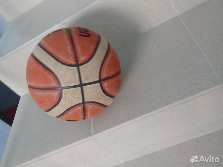 Баскетбольный мяч molten 5 профессиональный