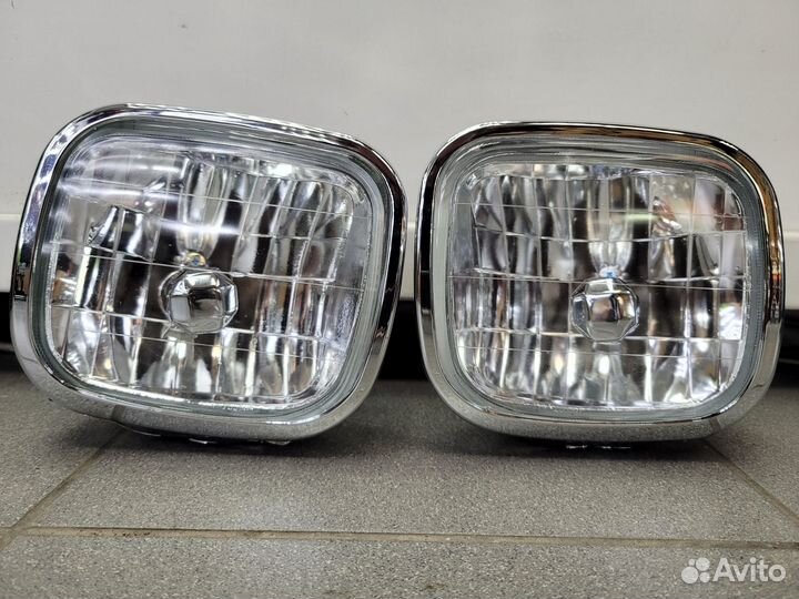 Фары противотуманныеL+R Subaru Forester SF5 97-02