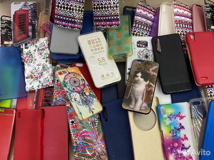 Чехлы для телефонов
