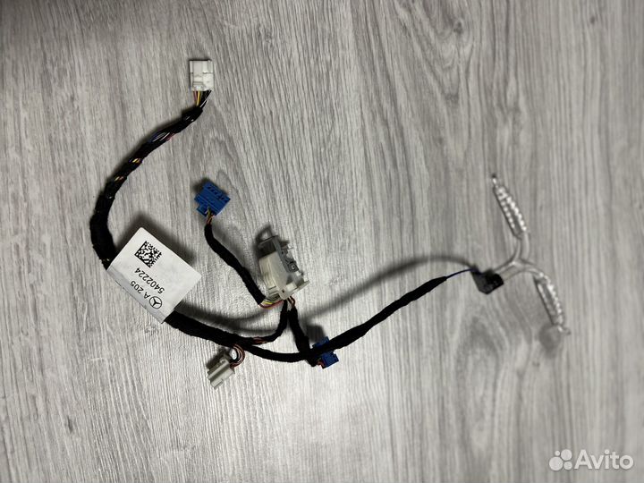 Подсветка LED центральной консоли Mercedes C W205