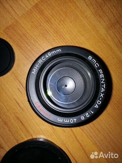 Pentax SMC DA 40 mm f/ 2.8 Limited