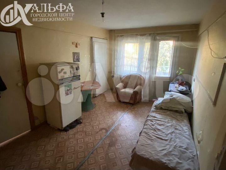 4-к. квартира, 59 м², 3/5 эт.