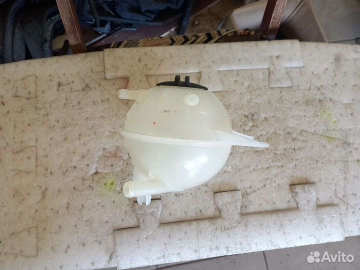 Расширительный бачок Chery Tiggo 8